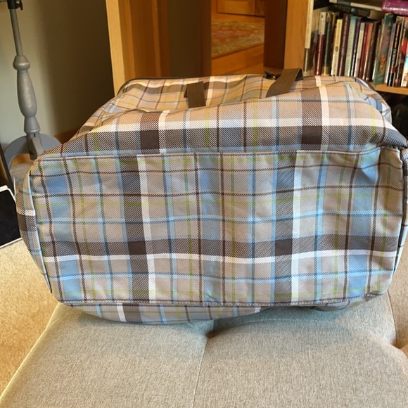 Thirty-one large waterproof lined tote. - Picture 8 of 8